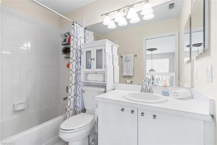 Upstairs #2 Bathroom
