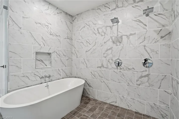 4810 Pelican Colony 1004, Bonita Springs, Florida 34134