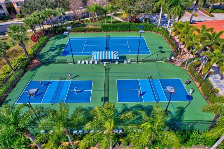 28606  Alessandria  CIR, Bonita Springs, FL 34135