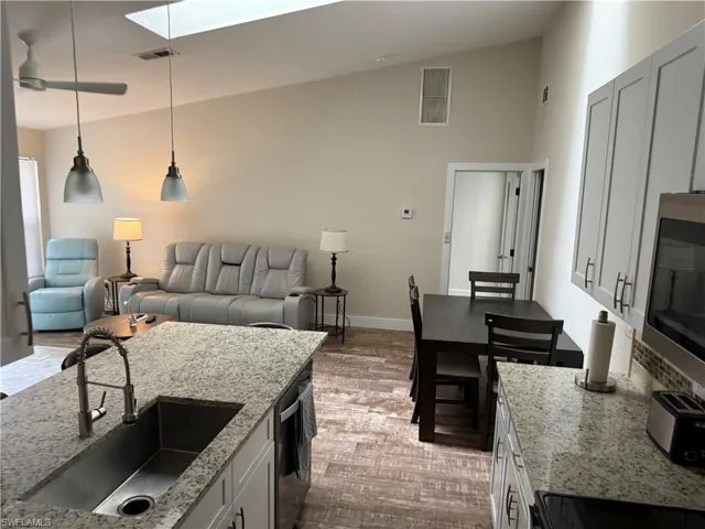 1417 Sw 51st Ln 36, Cape Coral, Florida 33914