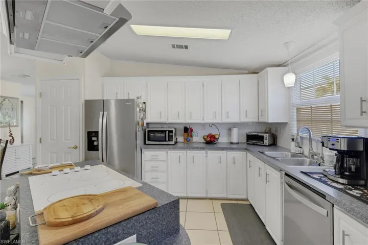 114 Audubon Rd, Naples, Florida 34114