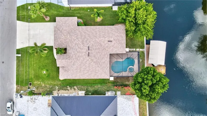 3841 Sw 17th Pl, Cape Coral, Florida 33914