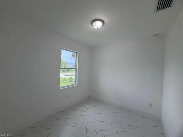3969-3971 Sunset Rd Rd, Lehigh Acres, Florida 33971