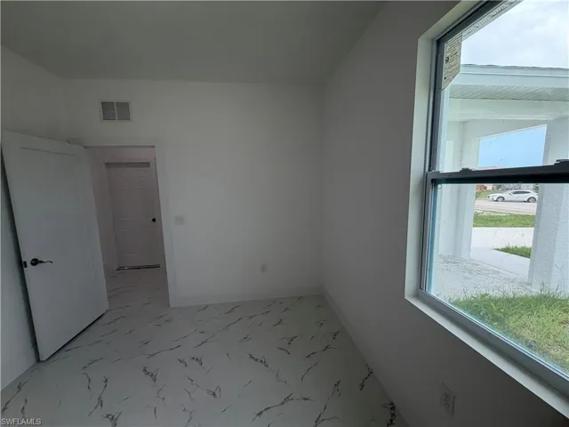 3969-3971 Sunset Rd Rd, Lehigh Acres, Florida 33971