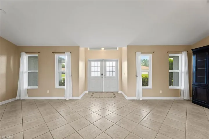 112 SW 34th  LN, Cape Coral, FL 33914