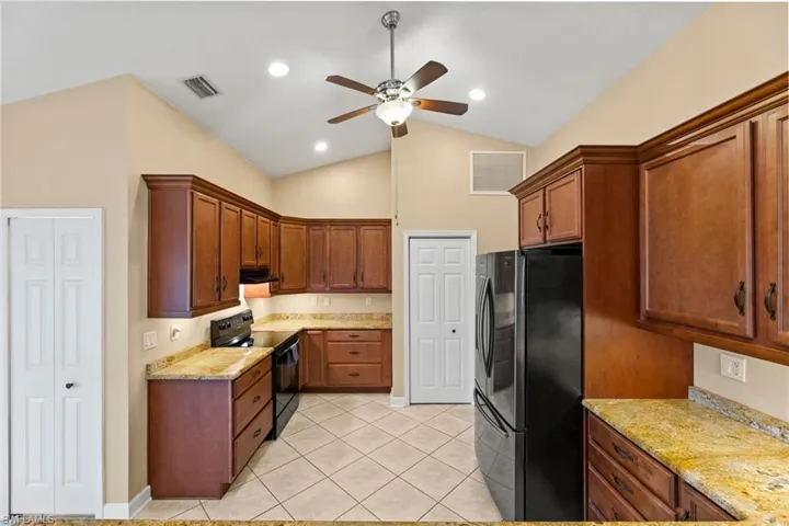 112 SW 34th  LN, Cape Coral, FL 33914
