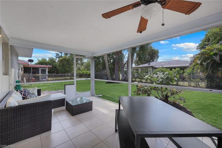 3543 Corana WAY, NAPLES FL 34105