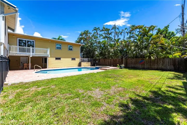 15410 Allen Way, Fort Myers, Florida 33908