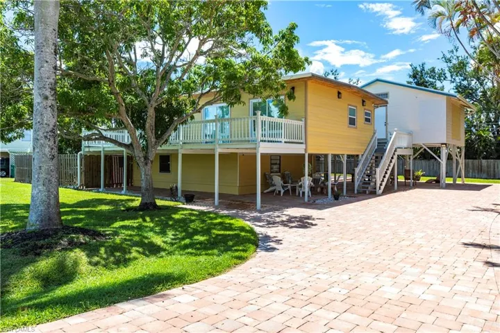 15410 Allen Way, Fort Myers, Florida 33908