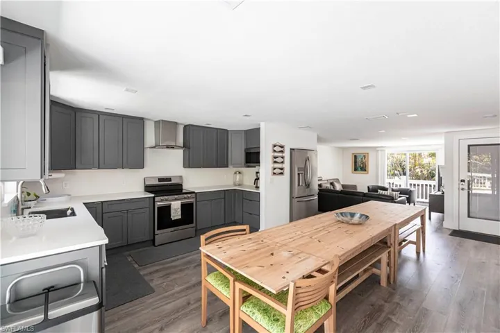 15410 Allen Way, Fort Myers, Florida 33908