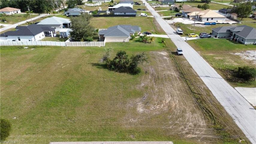 2709 NW 10th TER, CAPE CORAL FL 33993