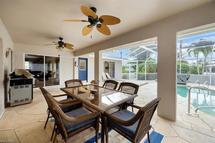 27010  Flossmoor  DR, Bonita Springs, FL 34135