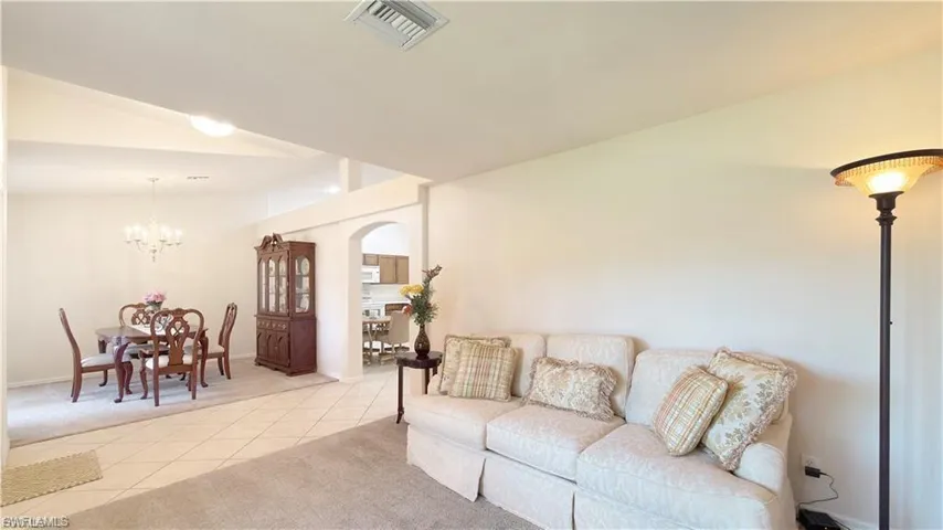 205 Sw 42nd St, Cape Coral, Florida 33914