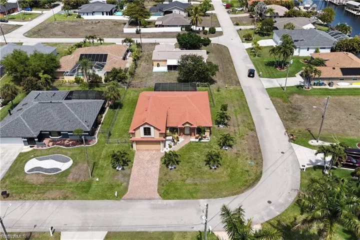 205 Sw 42nd St, Cape Coral, Florida 33914