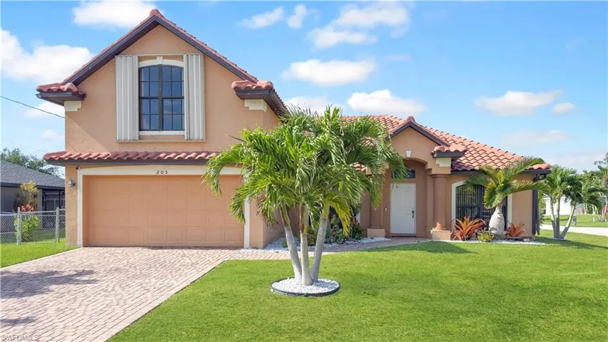 205 Sw 42nd St, Cape Coral, Florida 33914