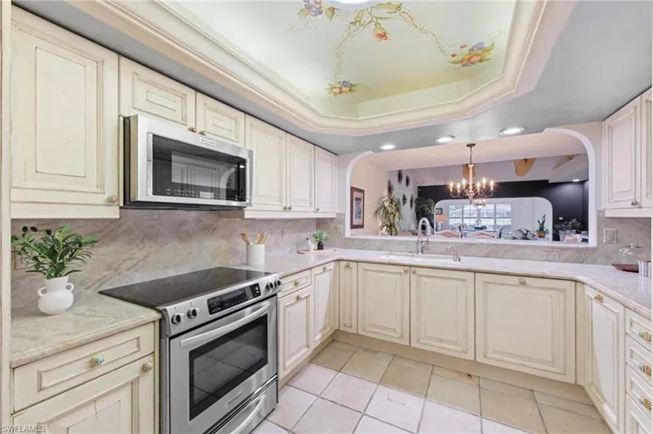 19482 Lost Creek Dr, Estero, Florida 33967