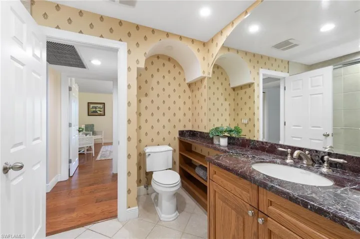 19482 Lost Creek Dr, Estero, Florida 33967