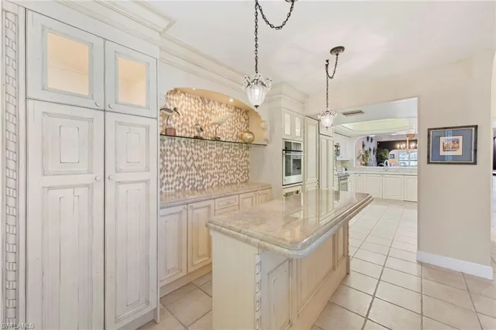 19482 Lost Creek Dr, Estero, Florida 33967