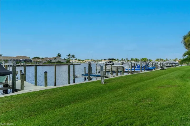 370  Stella Maris N DR, Naples, FL 34114
