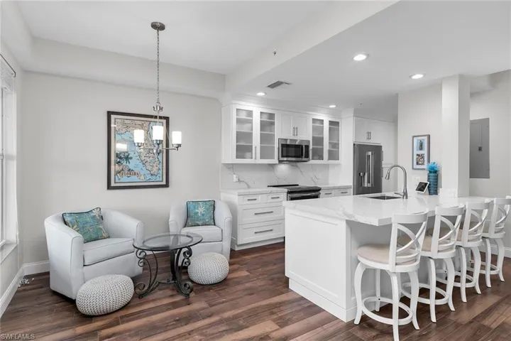 370  Stella Maris N DR, Naples, FL 34114