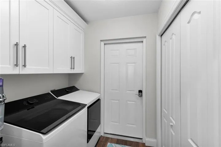370  Stella Maris N DR, Naples, FL 34114