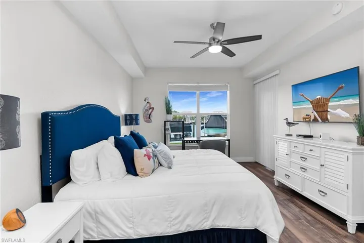 370  Stella Maris N DR, Naples, FL 34114