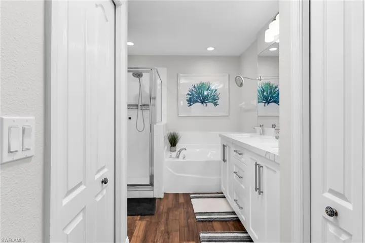 370  Stella Maris N DR, Naples, FL 34114
