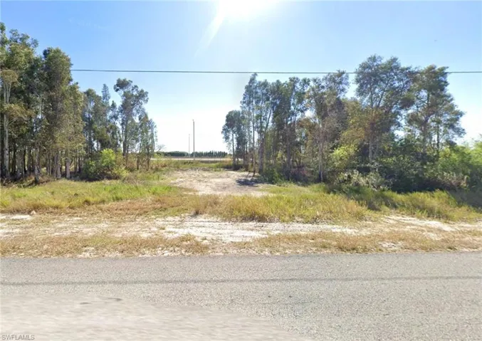 3128 Meadow Rd, Lehigh Acres, Florida 33974