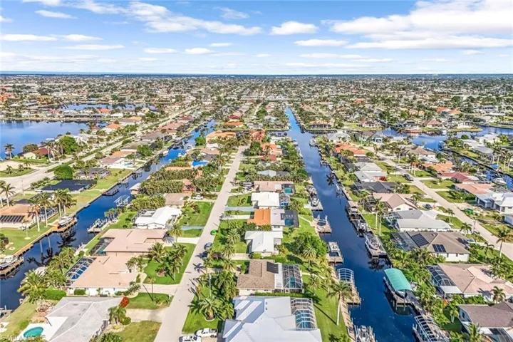 5205 Sw 3rd Ave, Cape Coral, Florida 33914