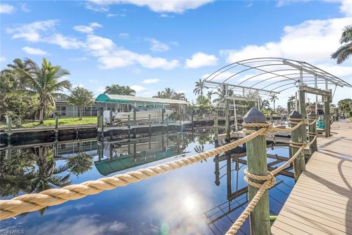 5205 Sw 3rd Ave, Cape Coral, Florida 33914