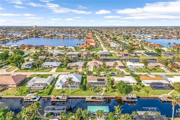 5205 Sw 3rd Ave, Cape Coral, Florida 33914