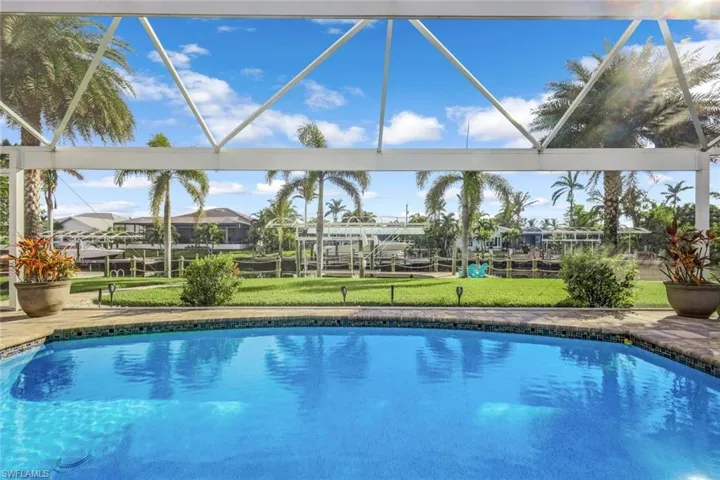 5205 Sw 3rd Ave, Cape Coral, Florida 33914
