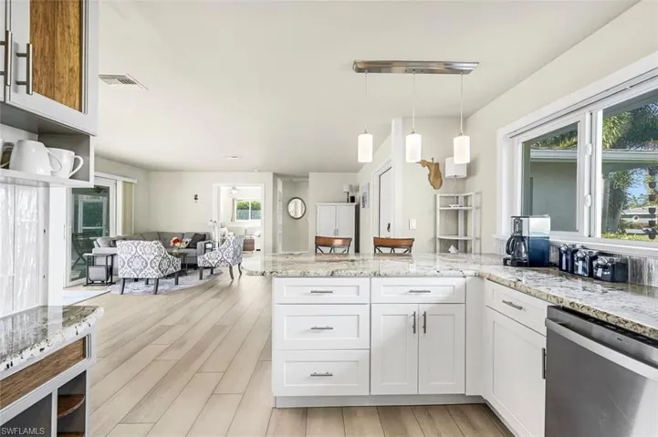 5205 Sw 3rd Ave, Cape Coral, Florida 33914