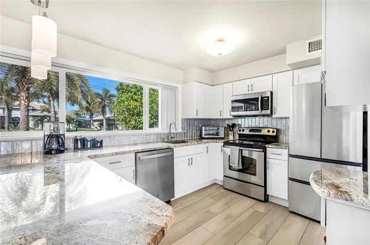 5205 Sw 3rd Ave, Cape Coral, Florida 33914