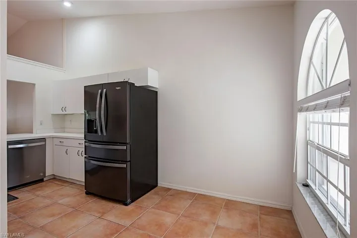 6266  Shadowood  CIR, Naples, FL 34112