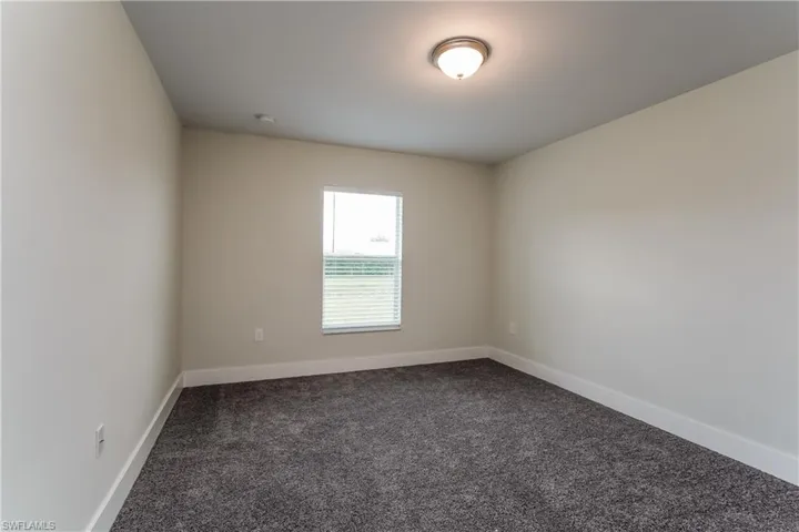 688 Manhattan St E, Lehigh Acres, Florida 33974