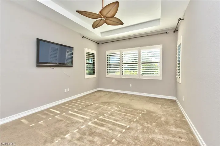9336 Woodhurst Dr, Naples, Florida 34120