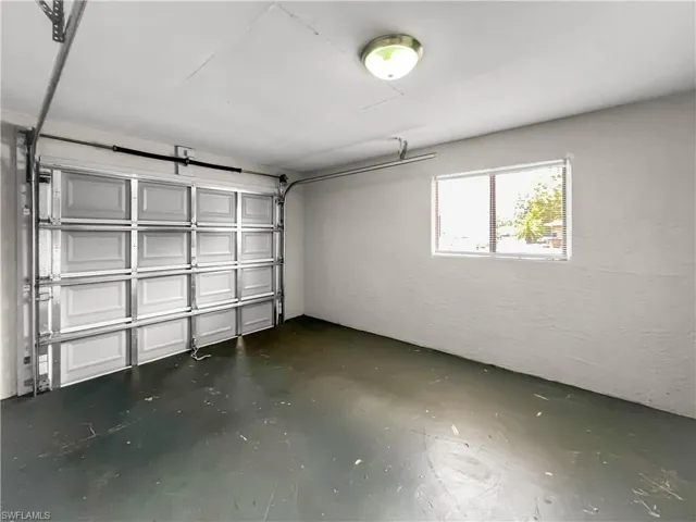 2704  Owen  AVE, Lehigh Acres, FL 33973