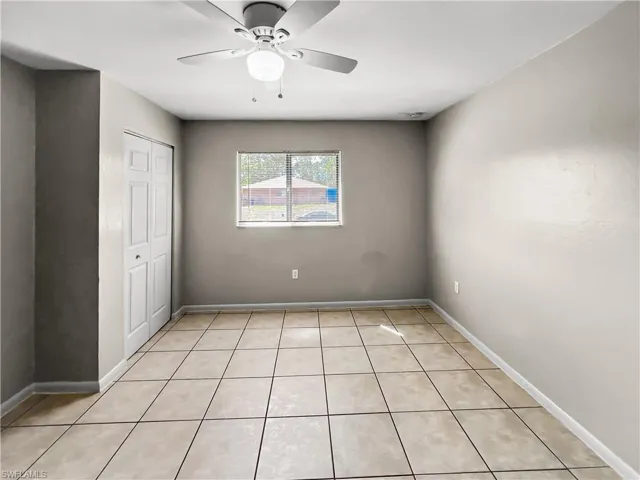 2704  Owen  AVE, Lehigh Acres, FL 33973