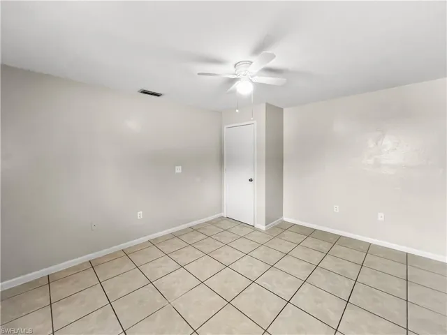 2704  Owen  AVE, Lehigh Acres, FL 33973