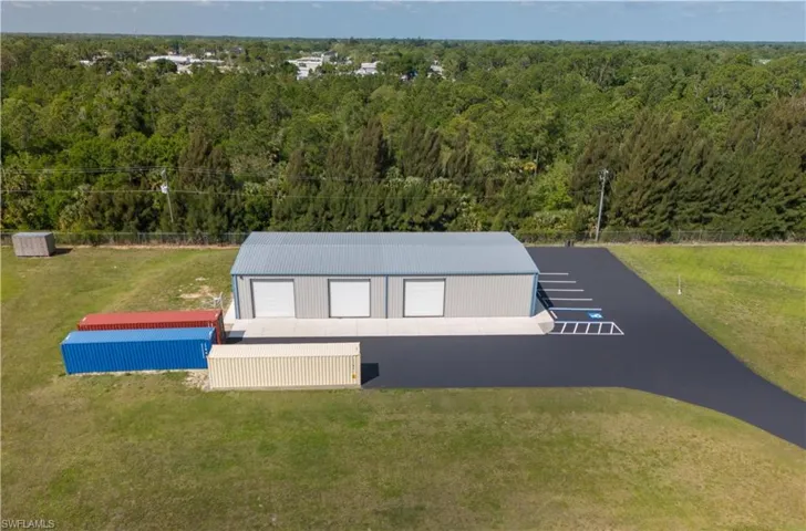 395 E. Lincoln Ave., LaBelle. FL 33935