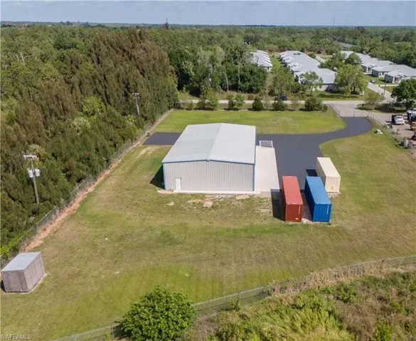 395 E. Lincoln Ave., LaBelle. FL 33935