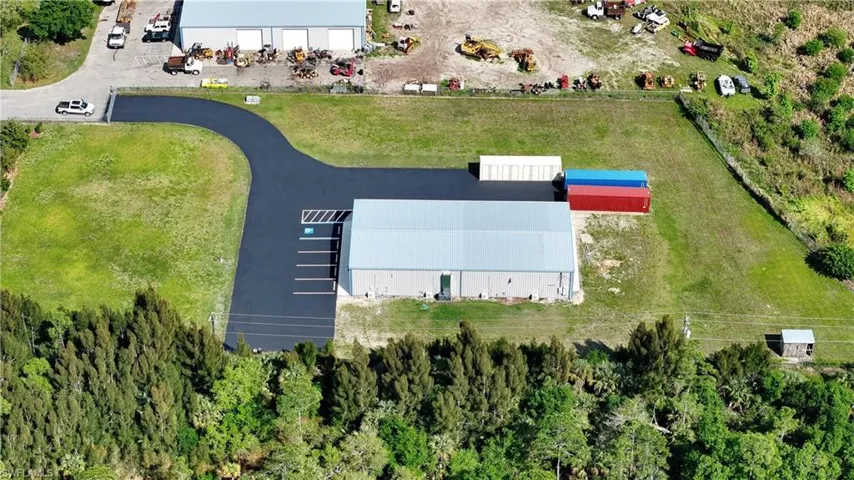395 E. Lincoln Ave., LaBelle. FL 33935