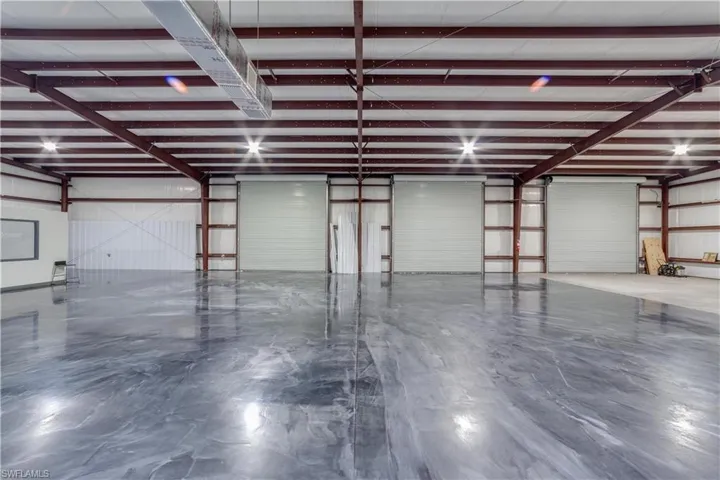 395 E. Lincoln Ave., LaBelle. FL 33935