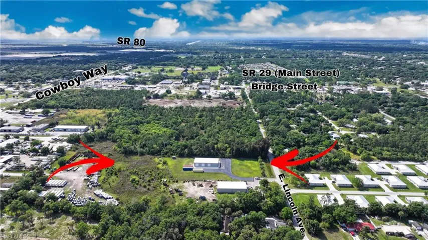 395 E. Lincoln Ave., LaBelle. FL 33935