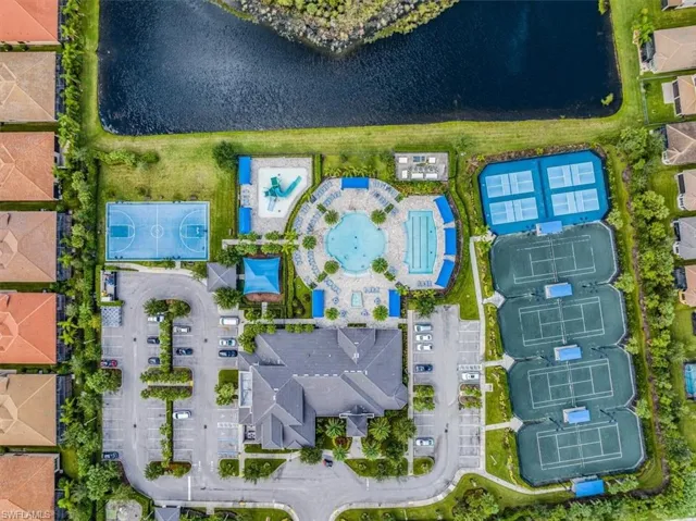 11546 Meadowrun Cir, Fort Myers, Florida 33913