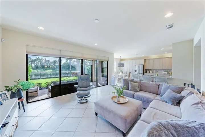 11546 Meadowrun Cir, Fort Myers, Florida 33913