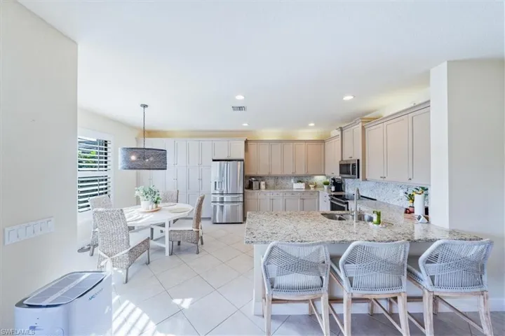 11546 Meadowrun Cir, Fort Myers, Florida 33913