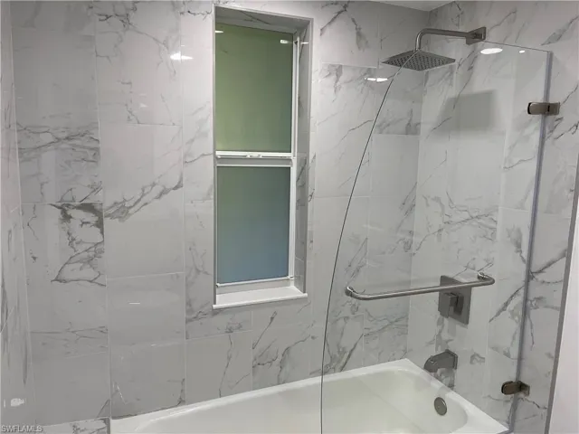 54  GLADES  BLVD, Naples, FL 34112