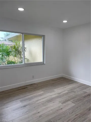 54  GLADES  BLVD, Naples, FL 34112